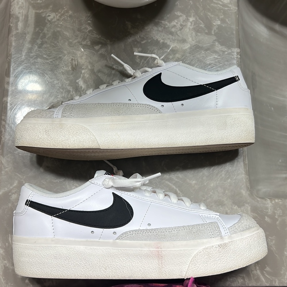 Platform Nike Blazer Lowtop - Picture 6 of 7